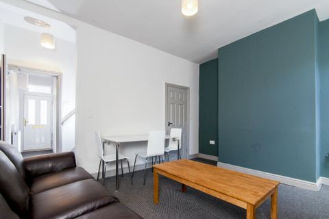 Haddon Street, Salford M6, Room to rent