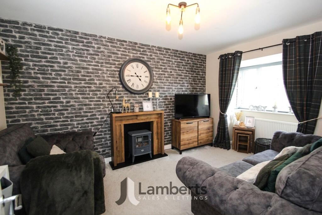 Additional image 2 of Green Lane, Studley, B80