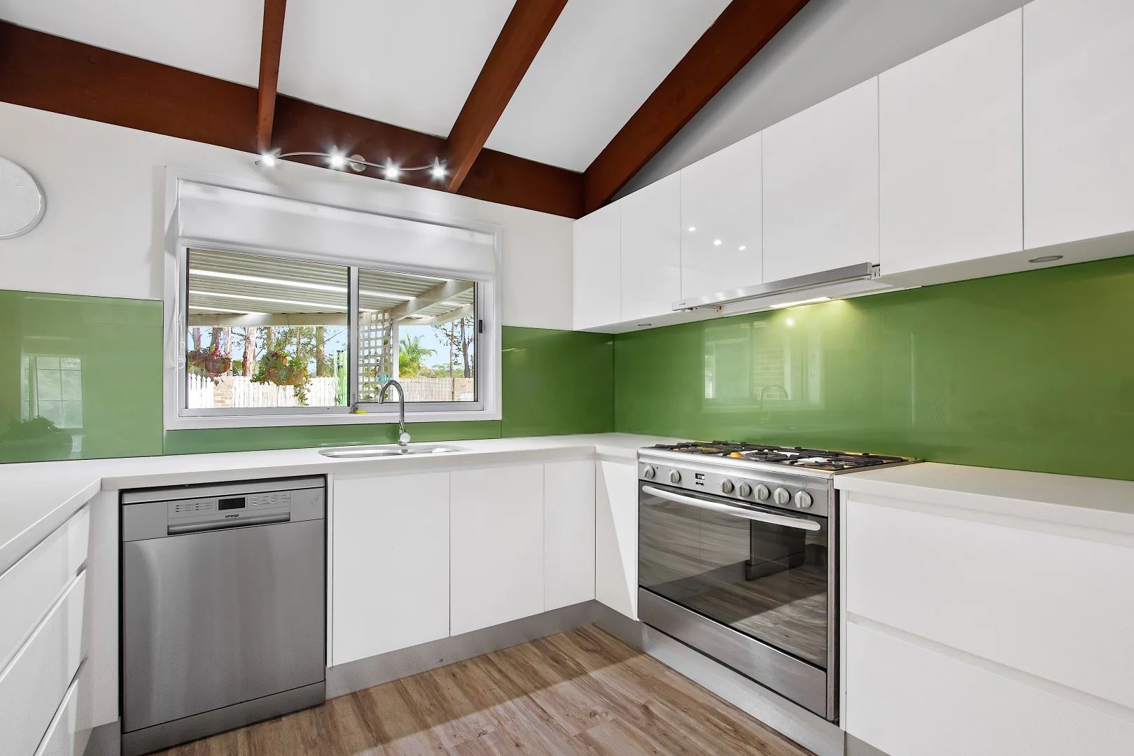 Additional image 2 of 7 Eyre Place, Sunshine Bay NSW 2536