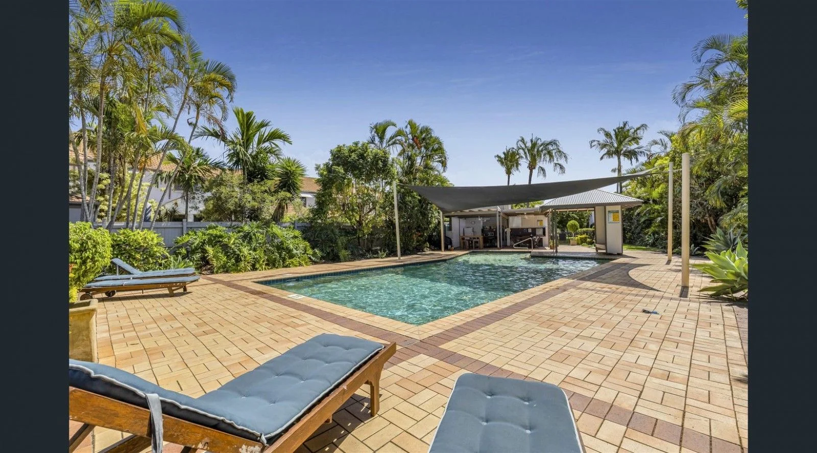 60 Kenbury Street, Bulimba QLD 4171