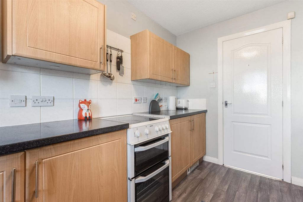 Additional image 13 of 2 bed flat for saleJane Rae Gardens, Clydebank G81