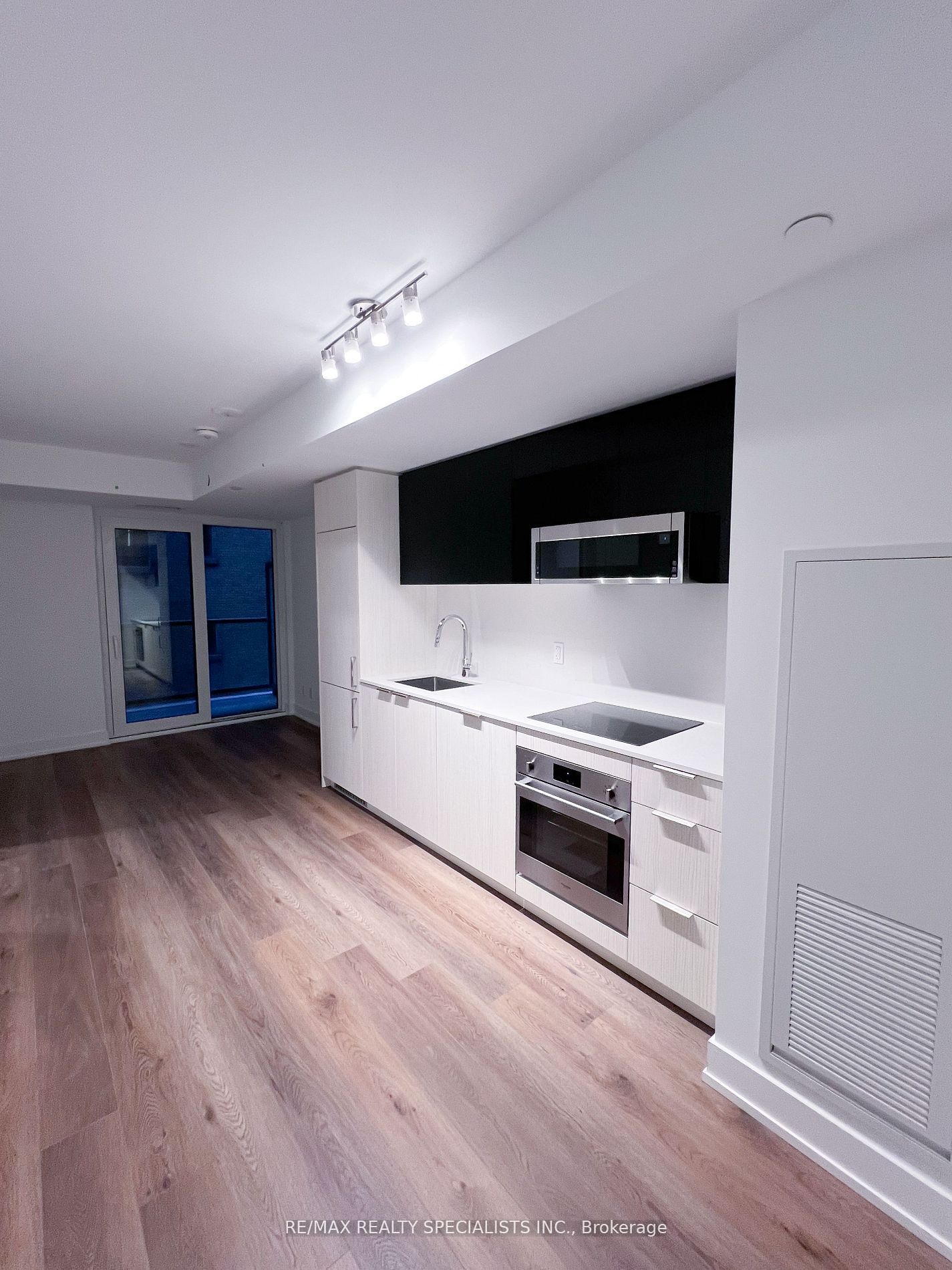 Additional image 6 of 317-308 Jarvis Street, Toronto, ON, M5A 2P2