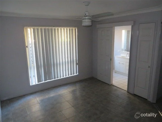 28 Cavill Place, Runcorn QLD 4113 photo 5