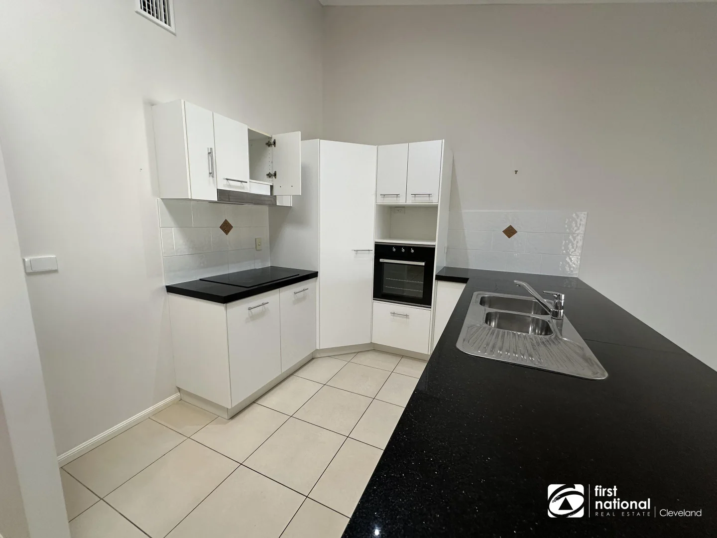 Additional image 4 of 2/44 South Street, Thornlands QLD 4164