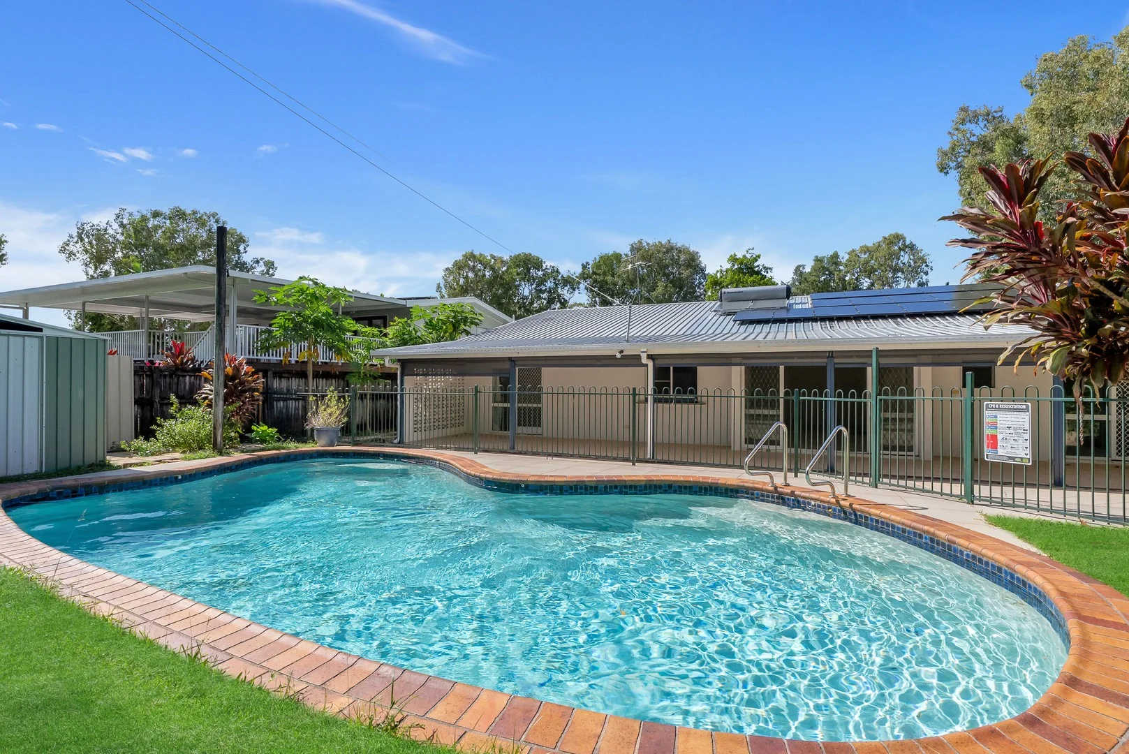 48 Endeavour Road, Clifton Beach QLD 4879
