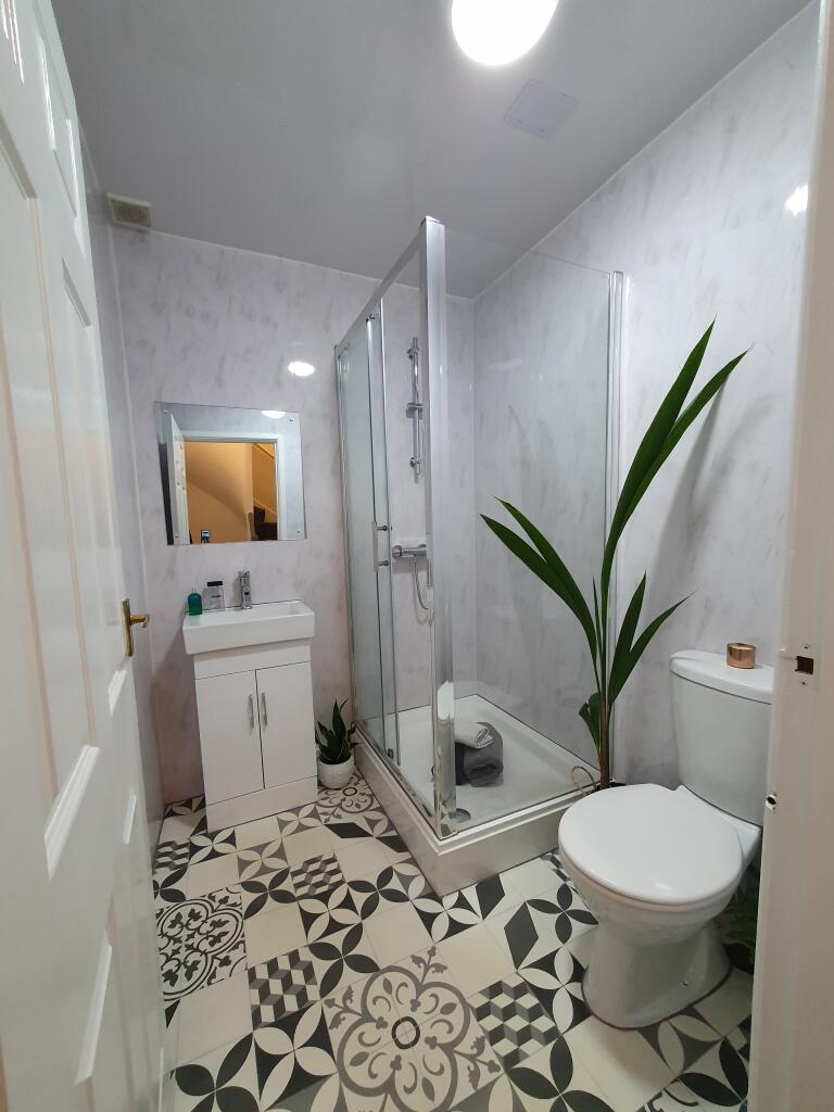 Additional image 9 of Reservoir Retreat - 4 bed, Edgbaston, West Midlands, B16