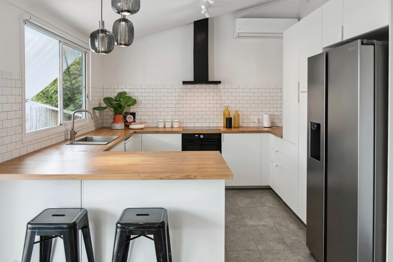 Additional image 7 of 96 Nepean Highway, Dromana VIC 3936