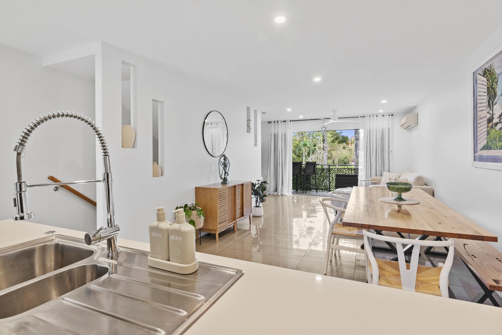 Additional image 11 of 13/41 Dixon Street, Coolangatta QLD 4225