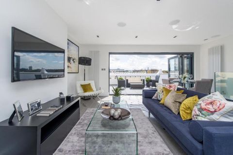 Bolingbroke Road, Brook Green, London W14