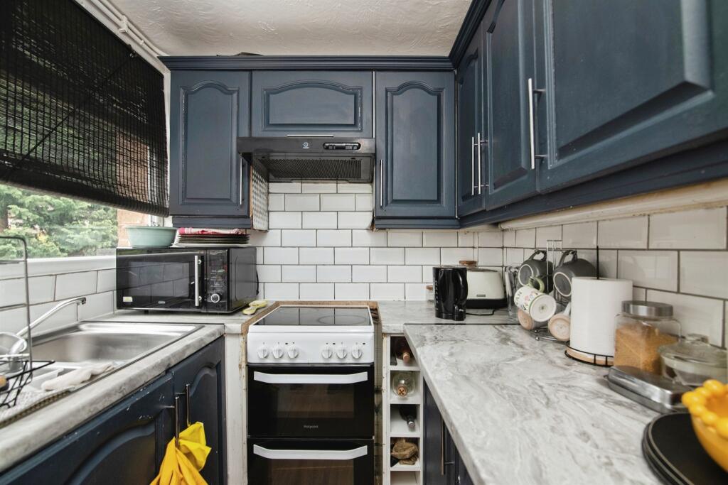 Additional image 3 of Limberlost Close, Birmingham
