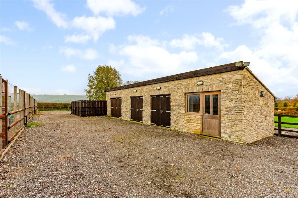 Additional image 34 of 4 bed equestrian for saleDoynton, South Glos BS30