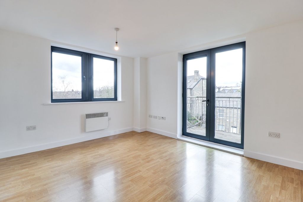 Additional image 5 of 2 bed flat for saleTroy Road, Horsforth, Leeds, West Yorkshire, UK LS18
