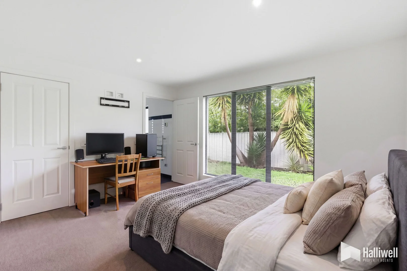 Additional image 8 of 8 James Street, Devonport TAS 7310