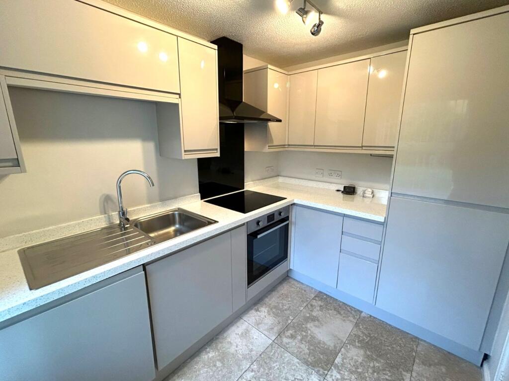Gilmorton Close, Solihull, West Midlands, B91 photo 3