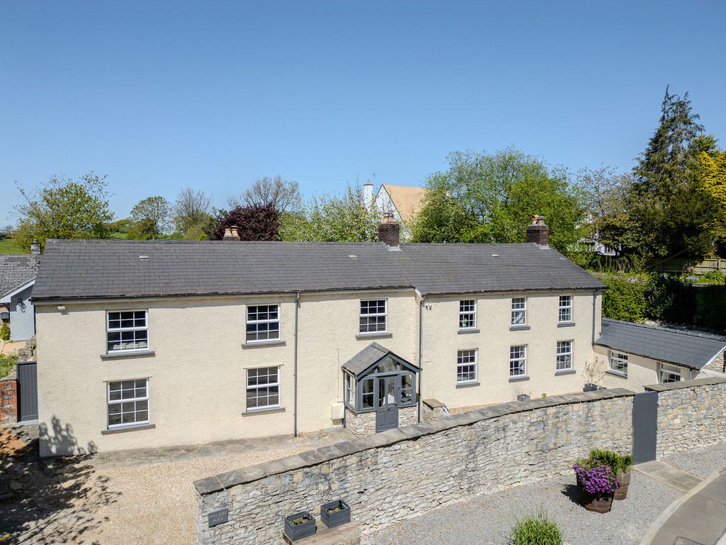 4 bed detached house for saleSt Nicholas, Cardiff CF5