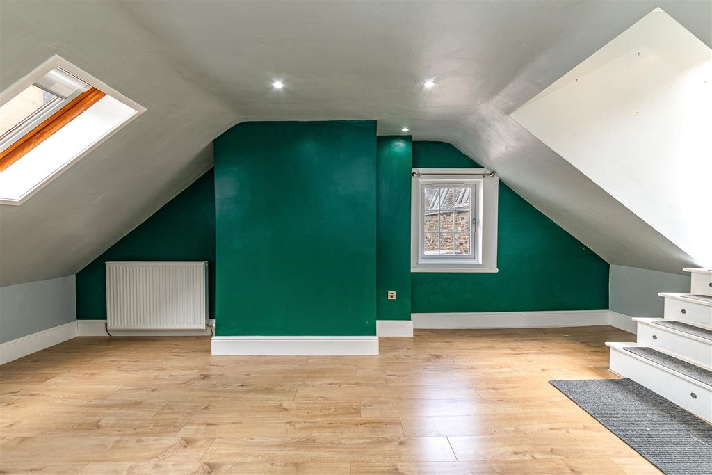 Additional image 11 of 3 bed flat for sale62 High Street, Galashiels TD1