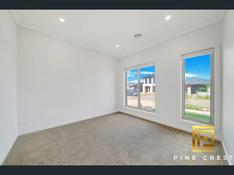 Additional image 3 of 14 Polmont Ave, Thornhill Park VIC 3335