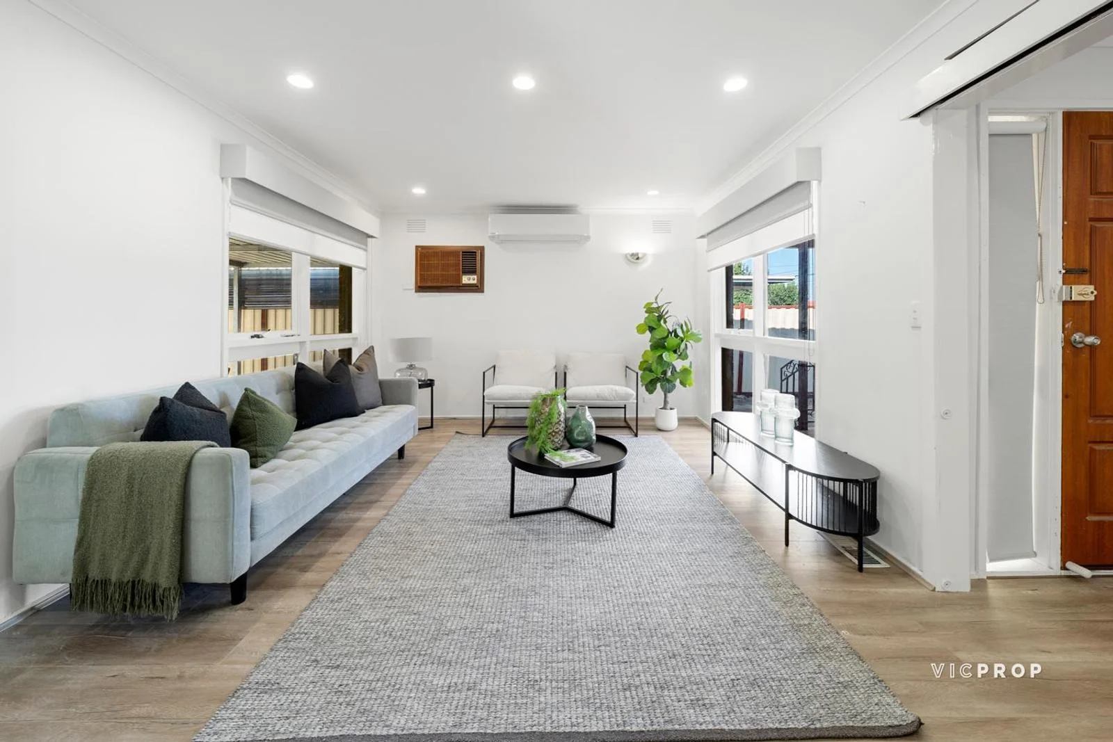 12 Lindsey Road, St Albans VIC 3021