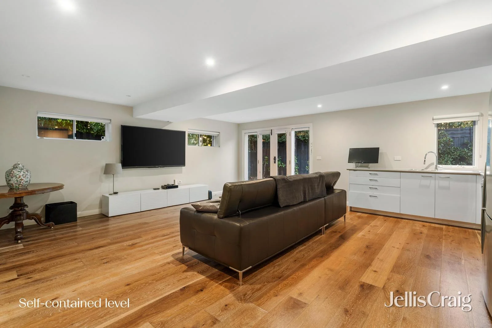 Additional image 12 of 31 Burke Road North, Ivanhoe East VIC 3079