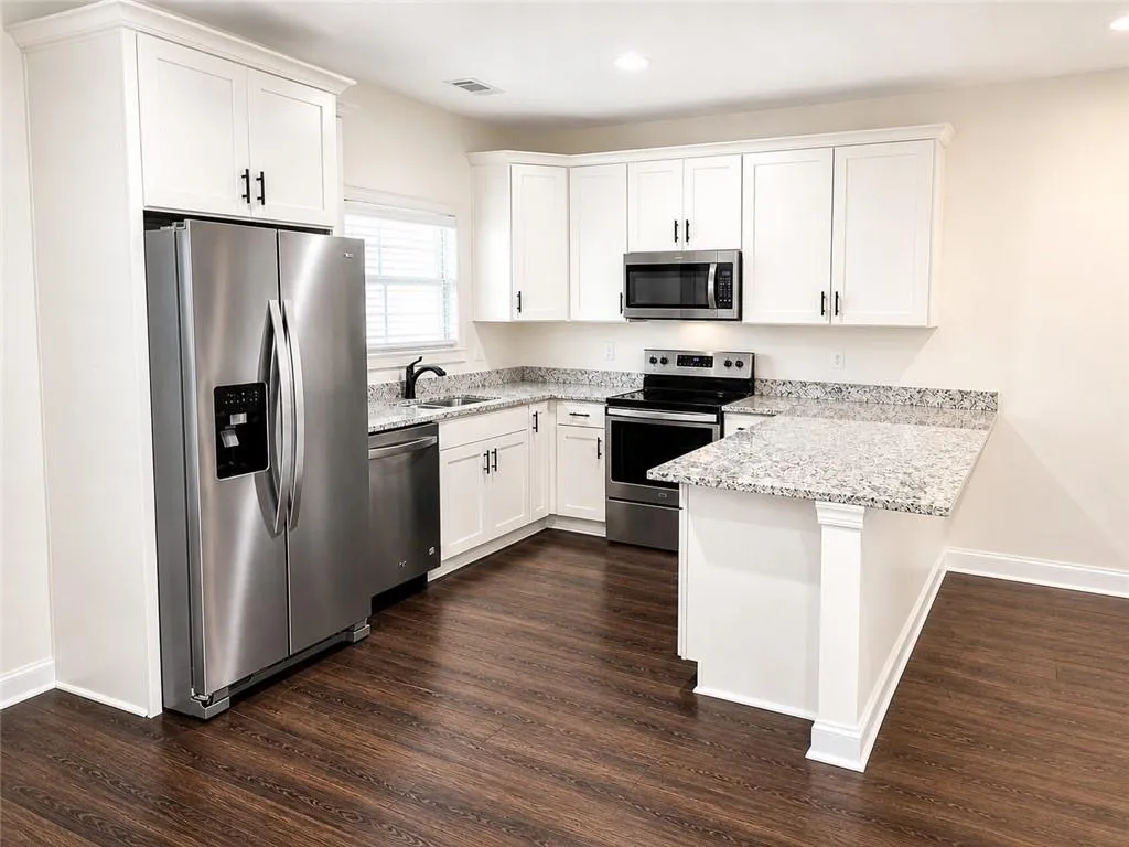 Additional image 3 of 3855 Academy Drive Unit 303, Opelika, AL 36801