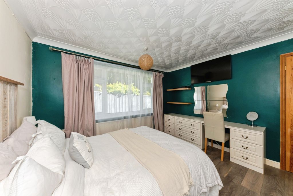 Additional image 12 of 2 bed detached bungalow for saleSea Dyke Way, Grimsby DN36