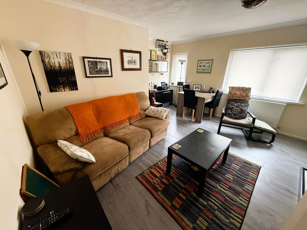 Additional image 3 of 3 bed flat for saleQueens Road, Aberystwyth SY23