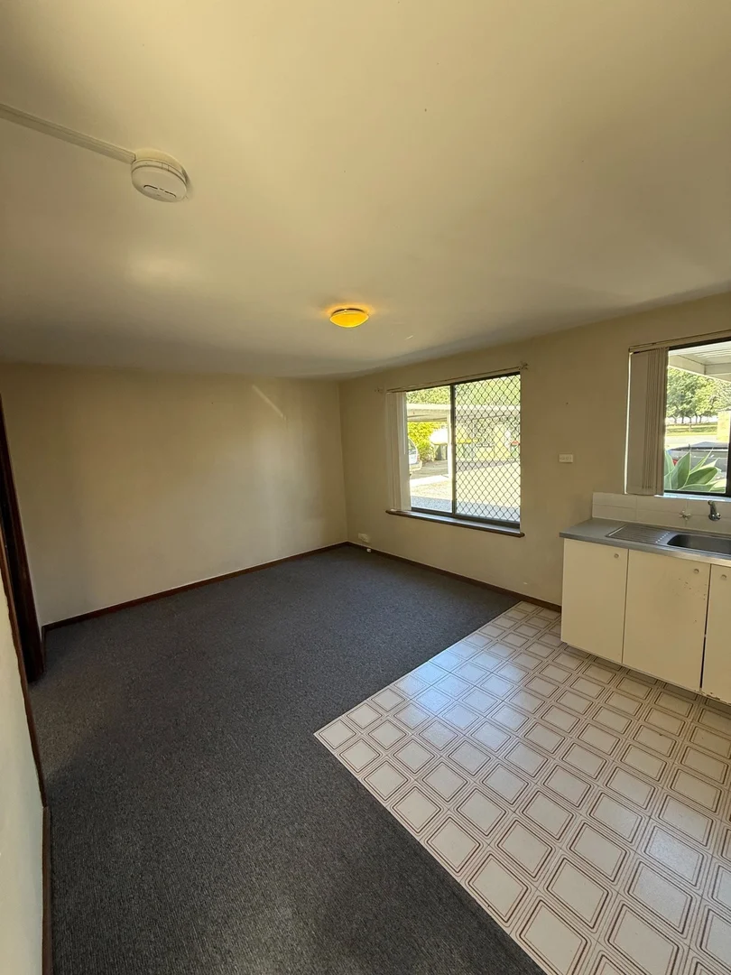 Additional image 2 of 2/126 Central Av, Inglewood WA 6052