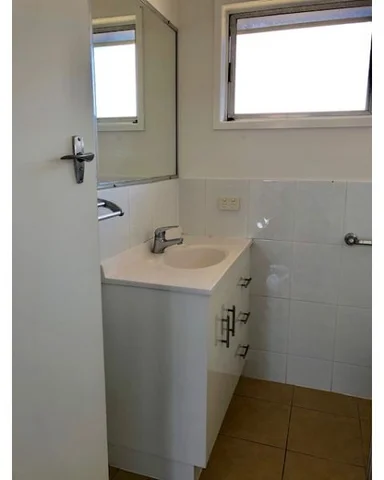 Additional image 5 of 5/63 Emsworth Street, Wynnum QLD 4178