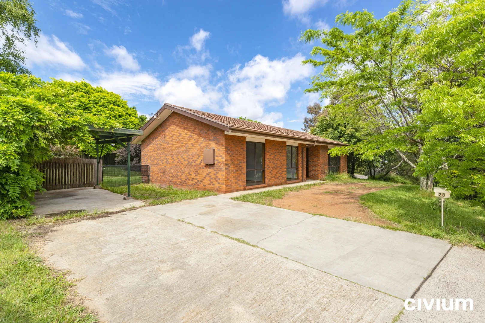 28 Rischbieth Crescent, Gilmore ACT 2905