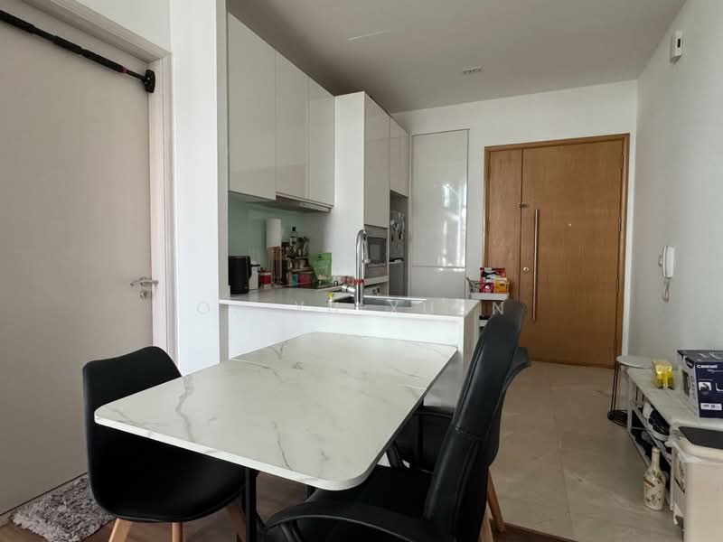 105 Hillview Rise photo 4