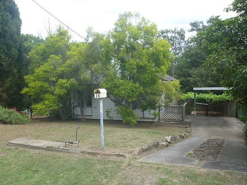 28 Allambie Avenue, Northmead NSW 2152