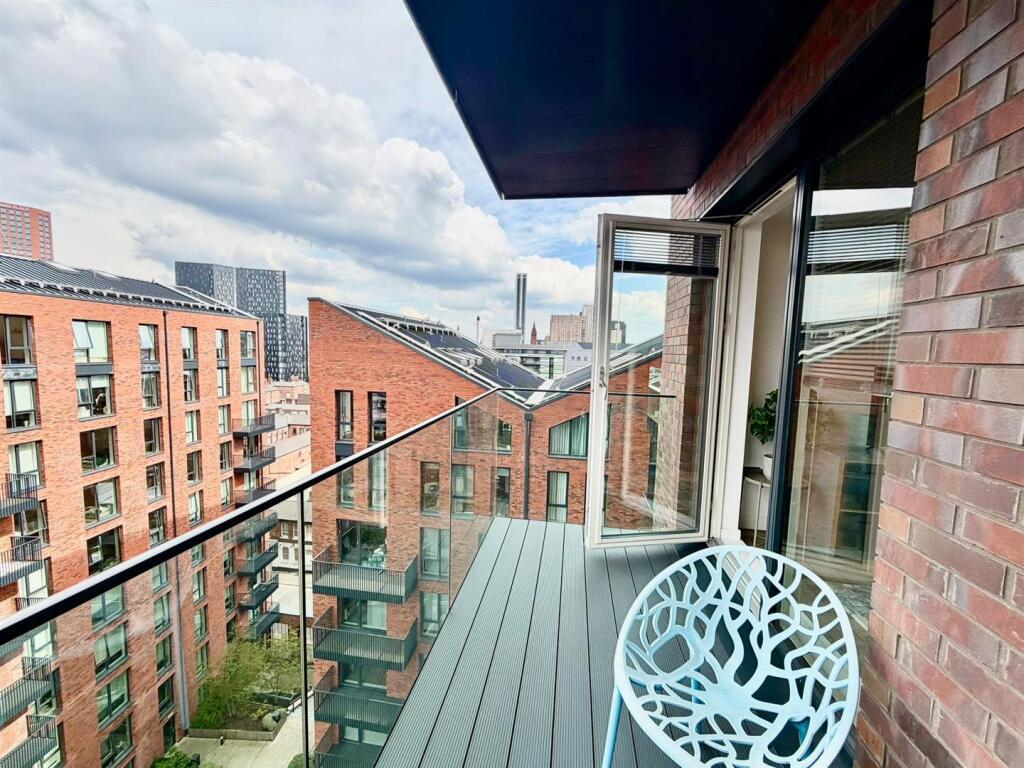 Additional image 15 of LUXURY SHOW HOME- Snow Hill Wharf, Birmingham, B4