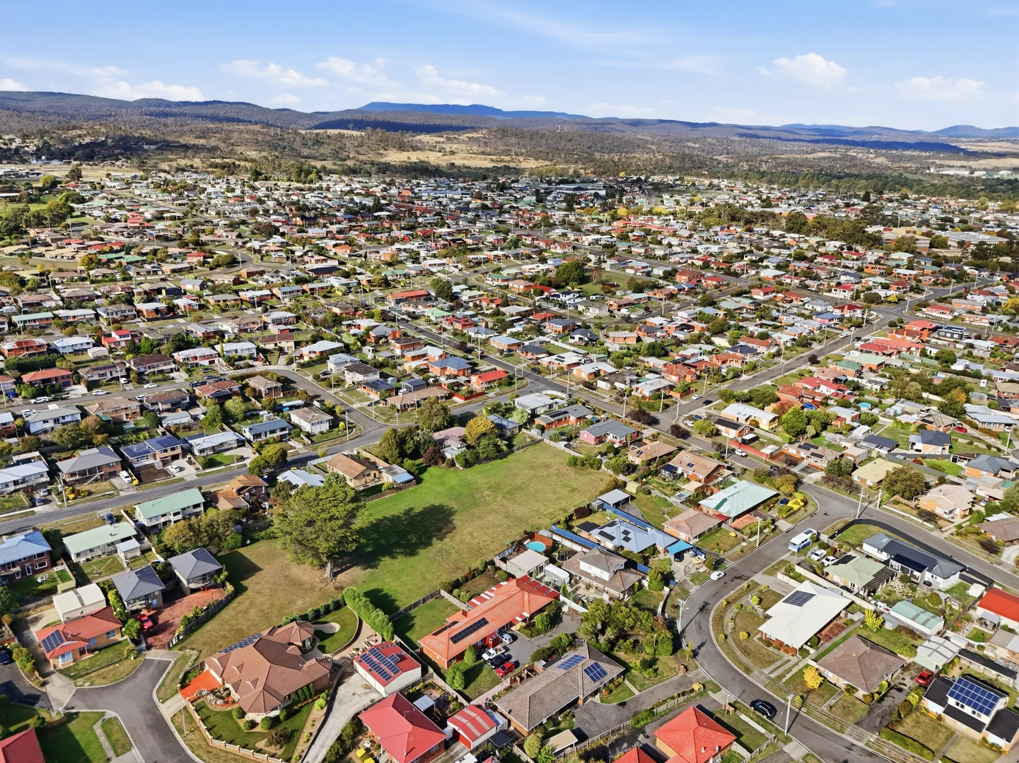 Additional image 35 of 1/12 Drysdale Court, Newnham TAS 7248