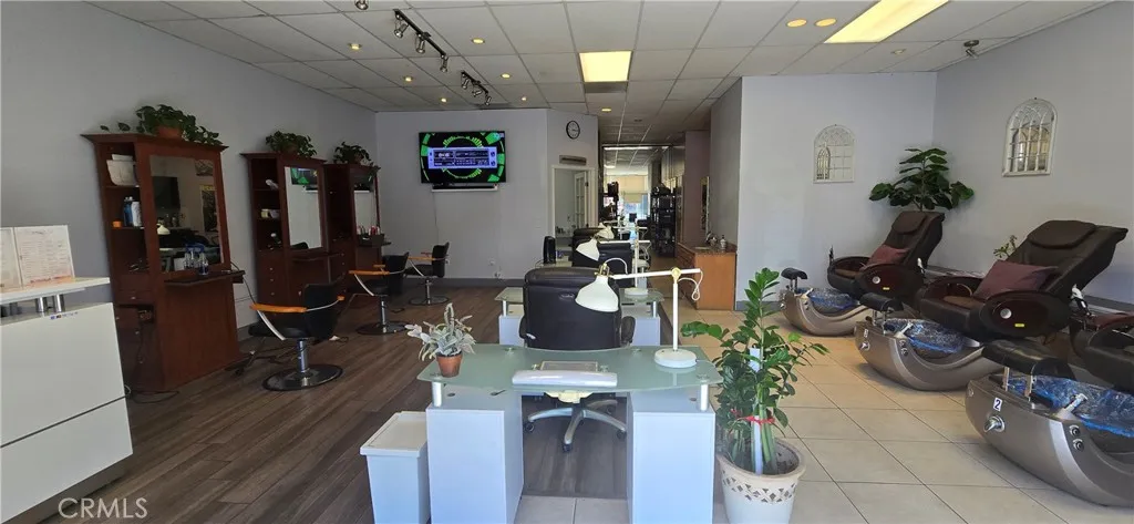 Additional image 6 of 2400 Newport Blvd Unit A2, Costa Mesa, CA 92627