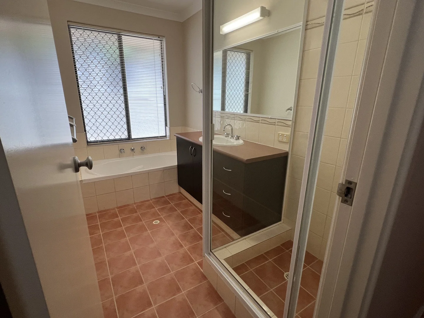 Additional image 10 of Waikiki WA 6169