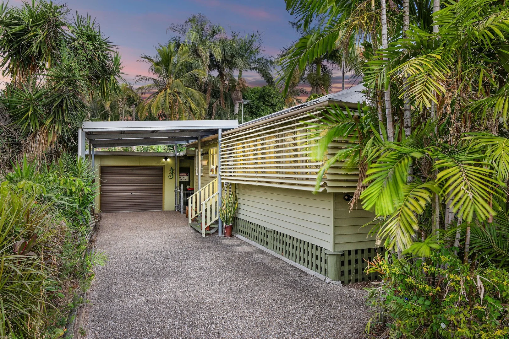 22 Medcraf Street, Park Avenue QLD 4701