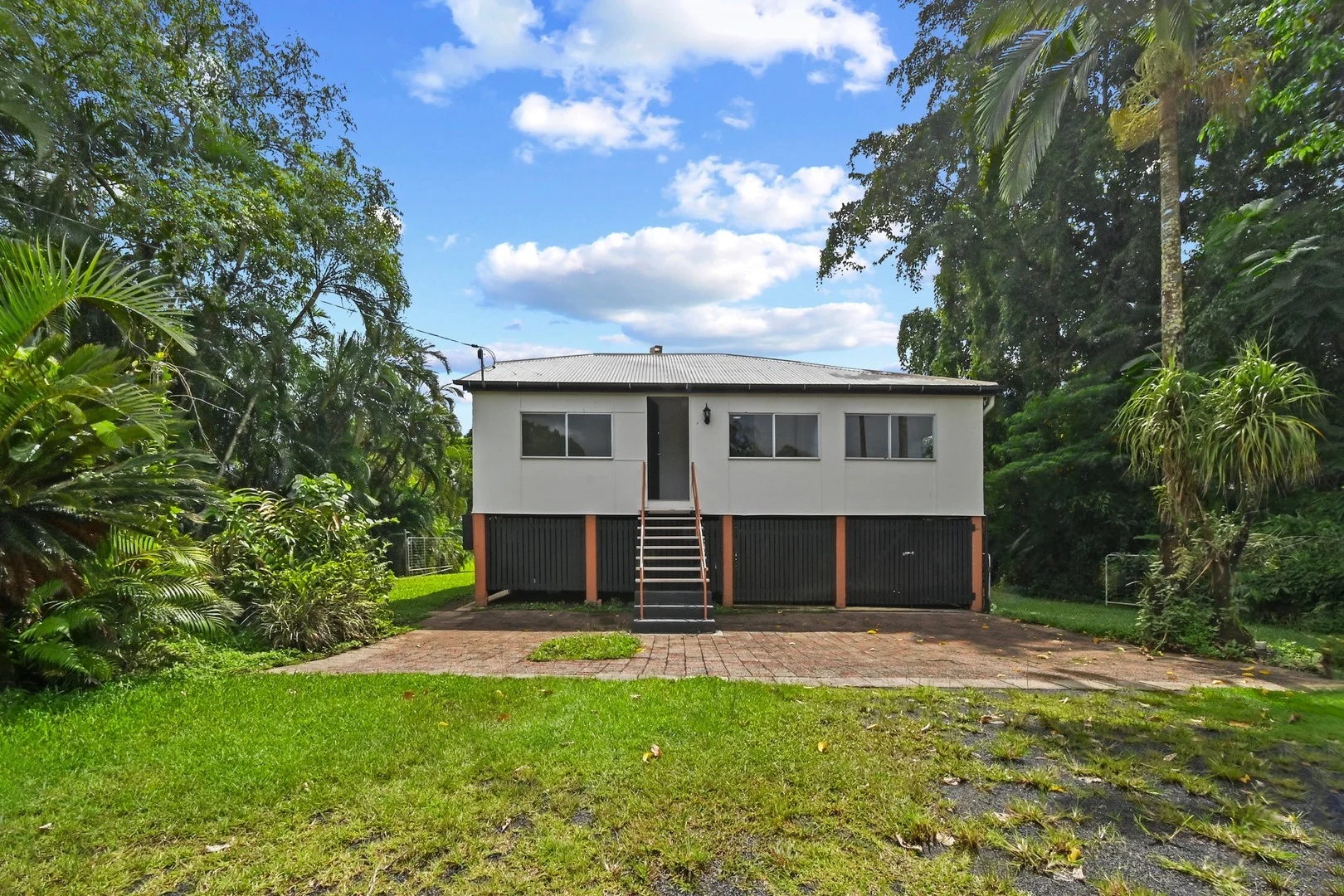 5 Benwell Street, East Innisfail QLD 4860