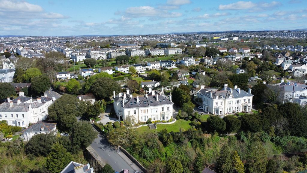 3 bed flat for saleMolesworth Road, Stoke, Plymouth PL3