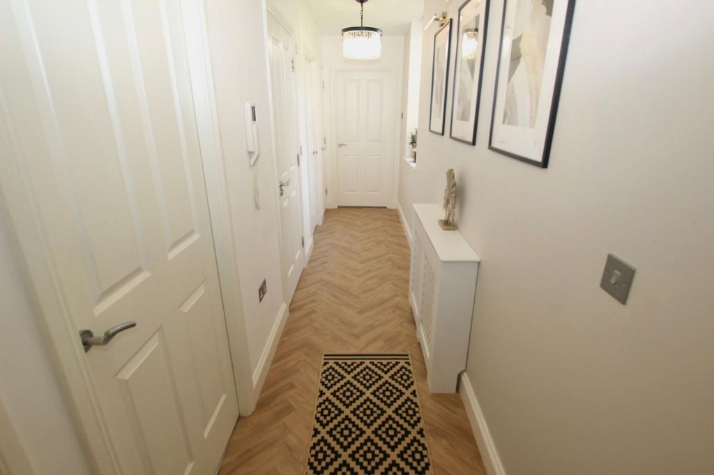 Additional image 6 of 2 bed flat for saleRobertson Drive, Lanark ML11