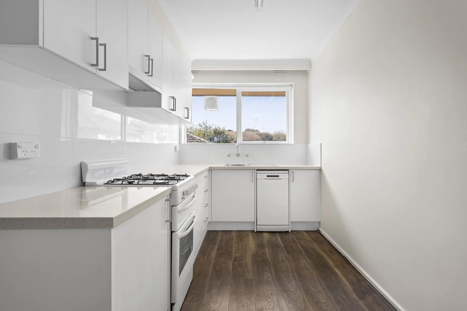 8/24 Walsh Street, Ormond VIC 3204
