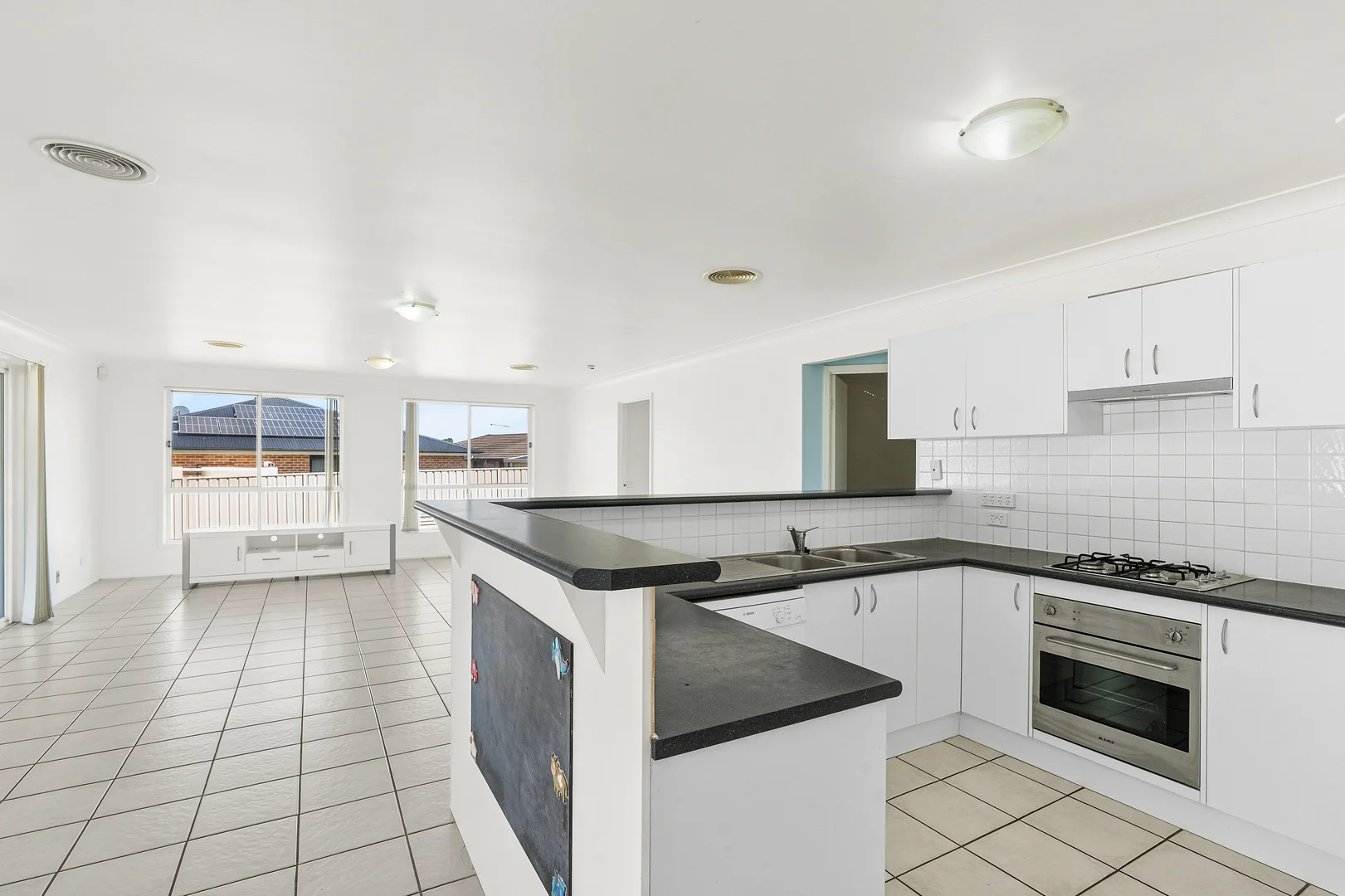 Additional image 2 of 8 Whitewood Street, Worrigee NSW 2540