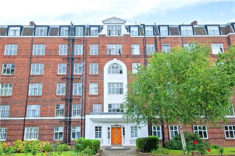 Beverley Court, Wellesley Road, London W4