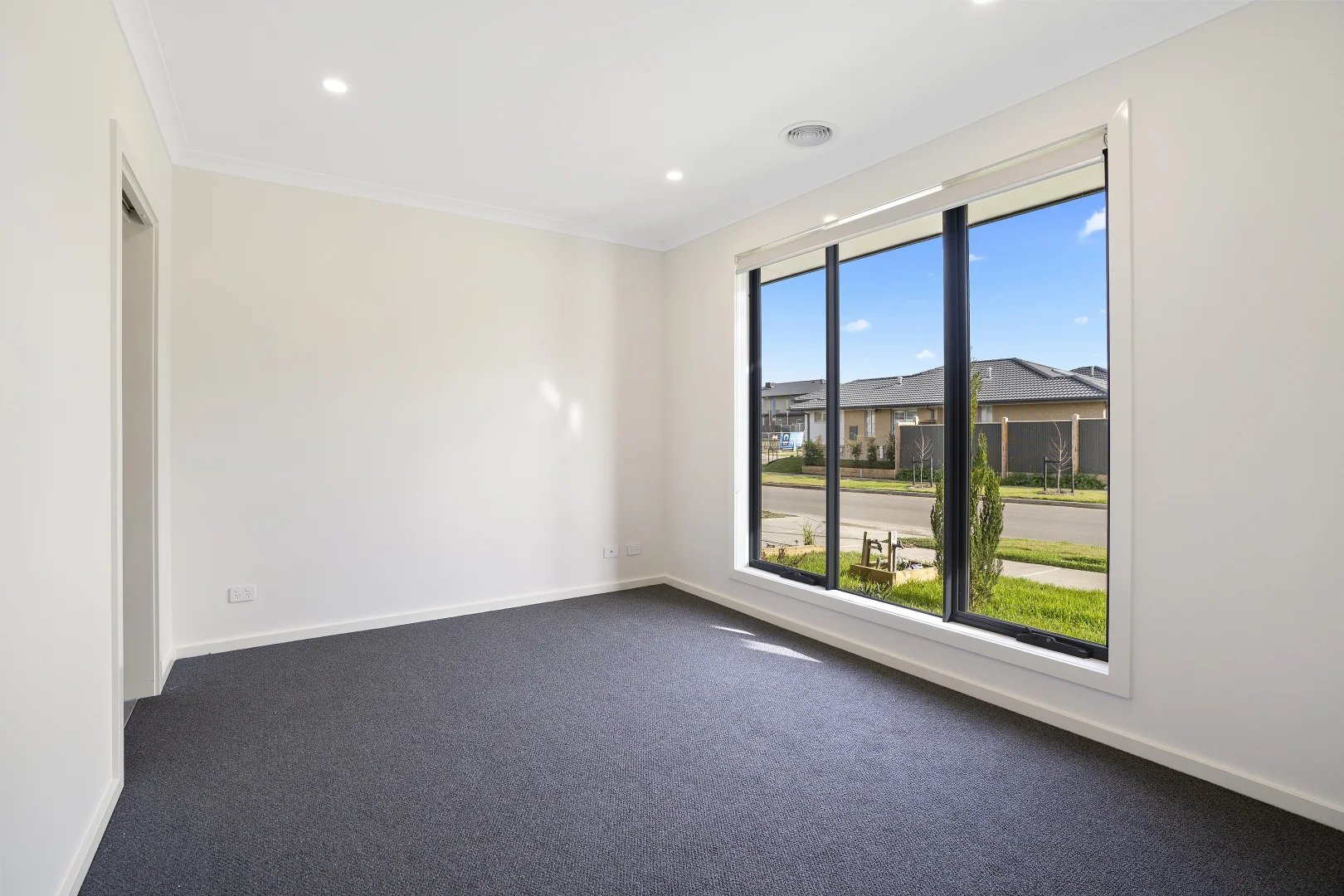 39 Charleston Chase, Berwick VIC 3806 photo 4