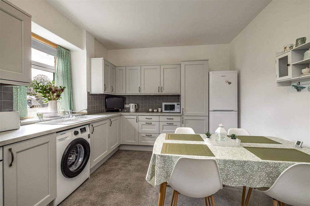 Additional image 3 of 4 bed flat for saleShawpark Road, Selkirk TD7