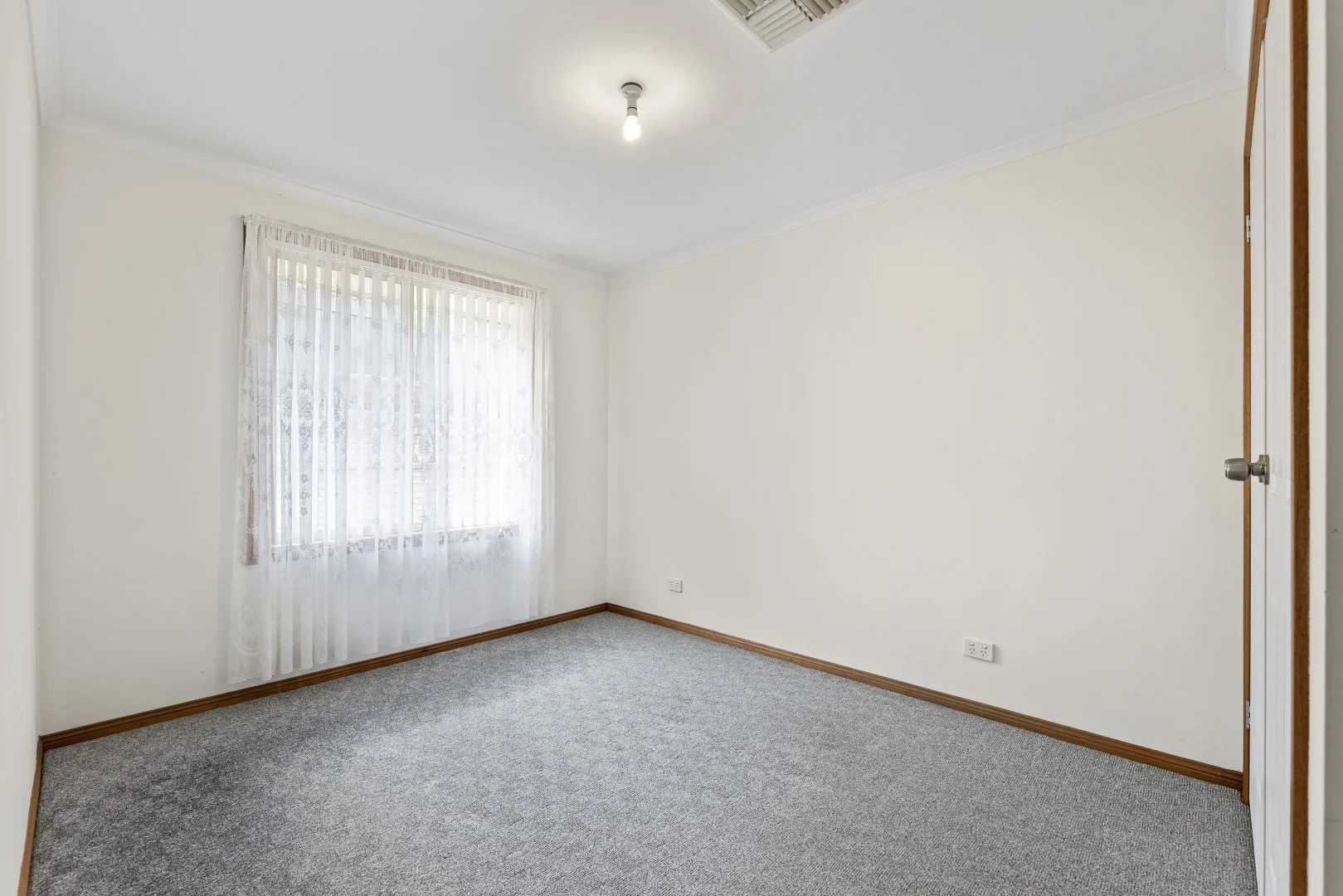 Additional image 12 of 13 Plover Court, Hewett SA 5118