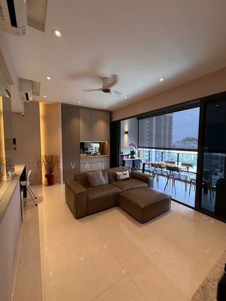 8 Hillview Rise
