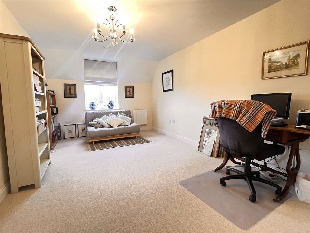 Additional image 10 of 2 bed flat for saleWenlock Road, Shrewsbury, Shropshire SY2