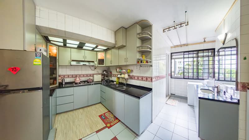 529 Serangoon North Avenue 4 photo 3