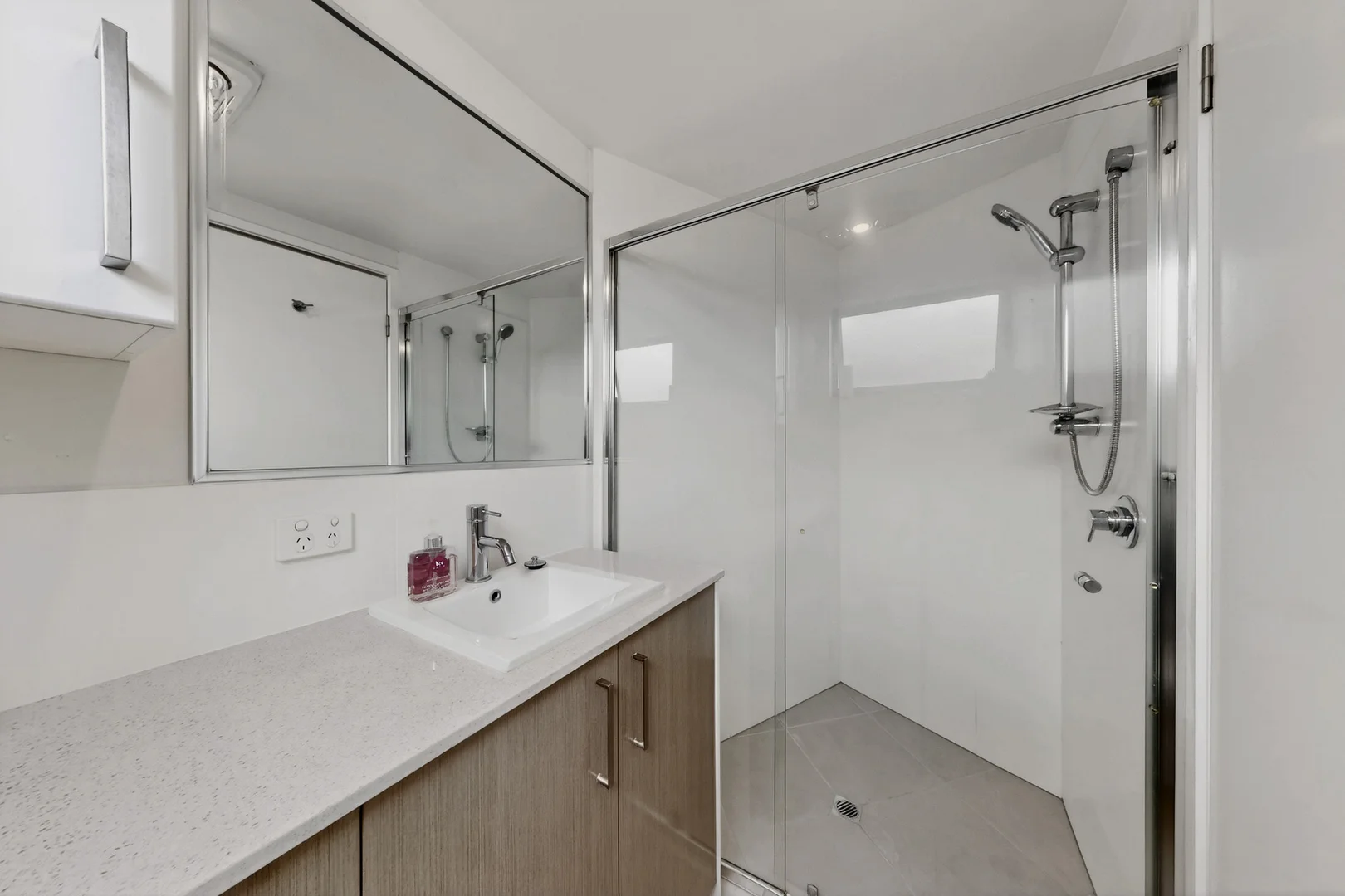 1/52 Hooker Street, Windsor QLD 4030 photo 4