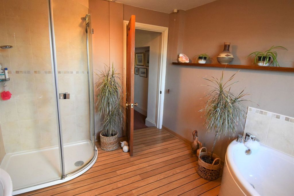 Additional image 3 of 3 bed semi-detached house for saleSouth Parade, Tenby SA70